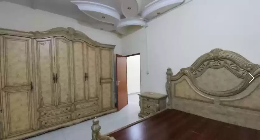 Wohn Klaar eigendom 1 Schlafzimmer U/F Wohnung  zu vermieten in Al Sadd , Doha #15706 - 1  image 